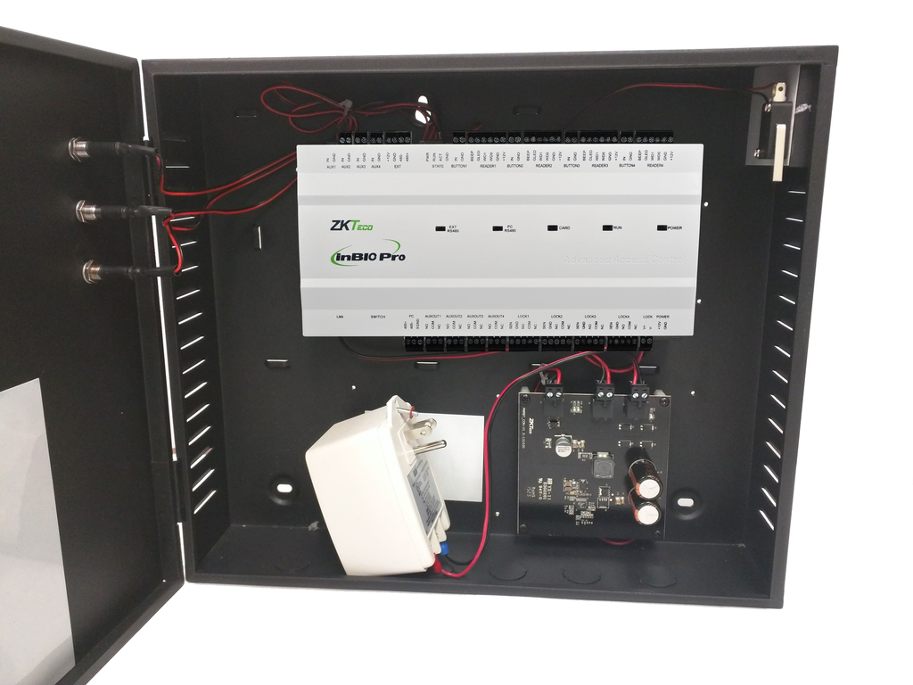 Panel IP para Control de Acceso (2 puertas) con case metálico